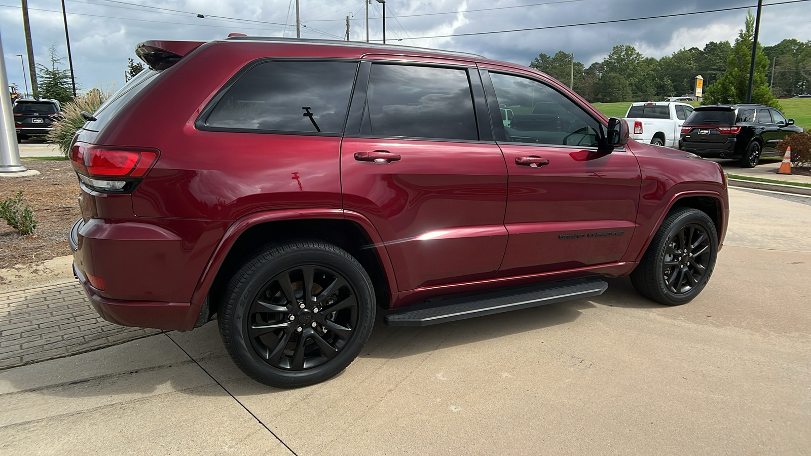 2020 Jeep Grand Cherokee Altitude 5