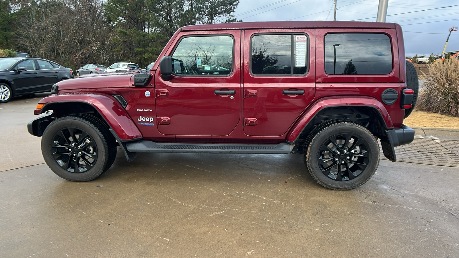 2021 Jeep Wrangler 4xe Unlimited Sahara 8