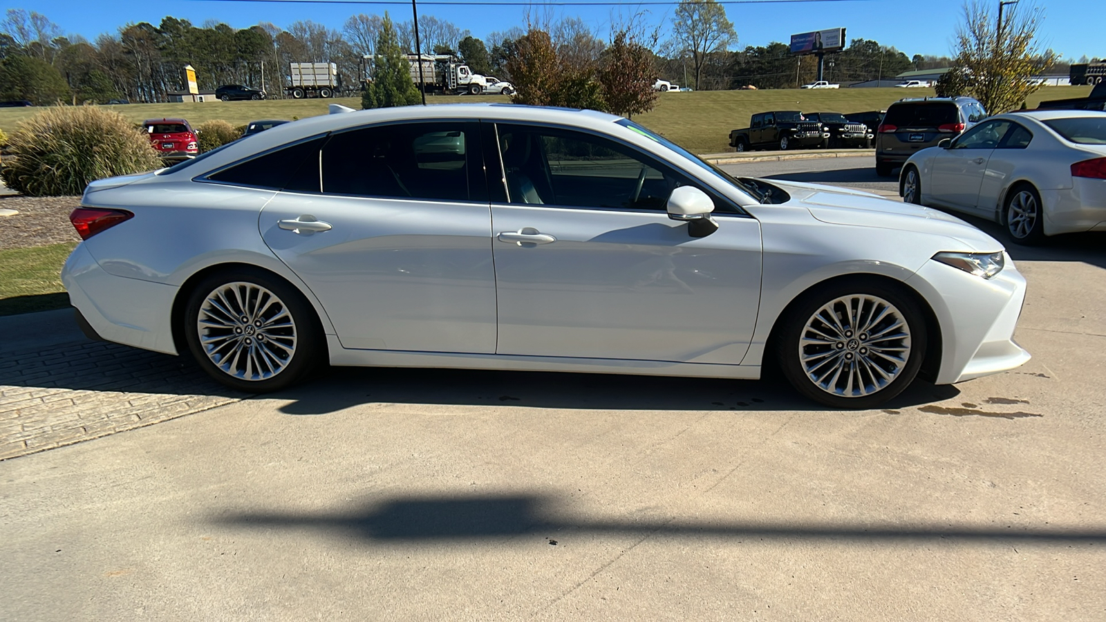 2019 Toyota Avalon XLE 4