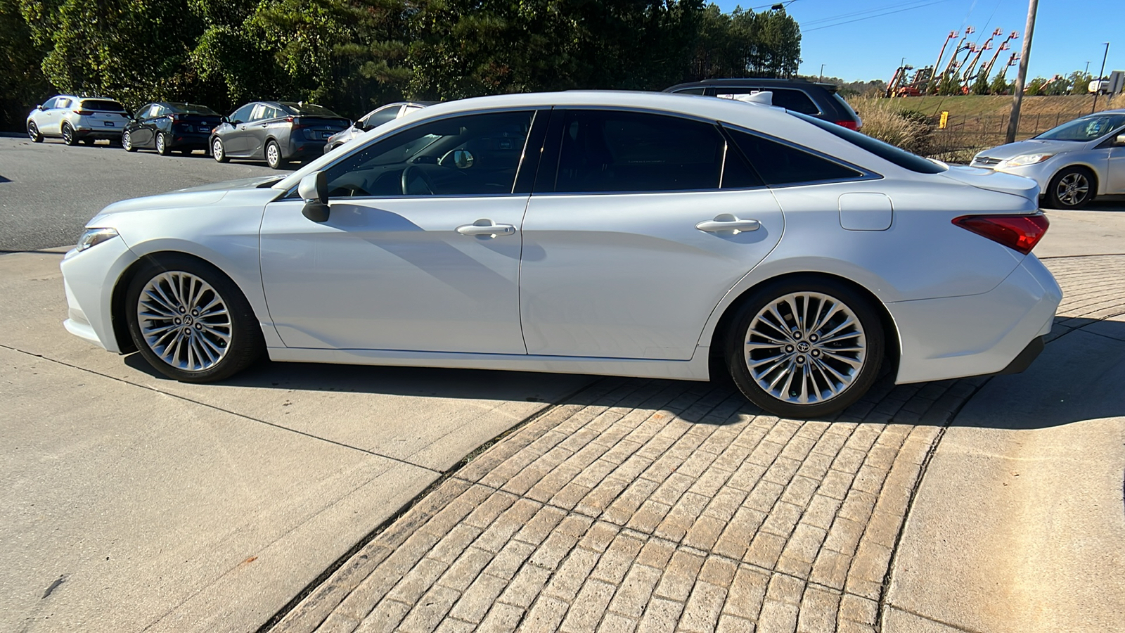 2019 Toyota Avalon XLE 8