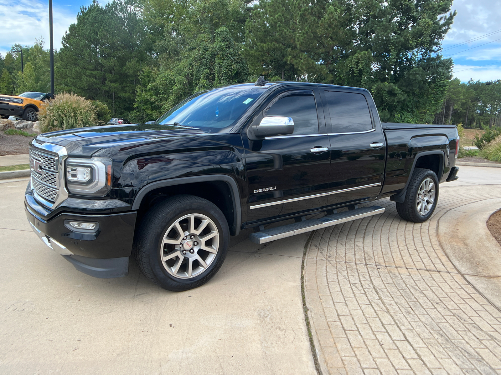 2018 GMC Sierra 1500 Denali 1