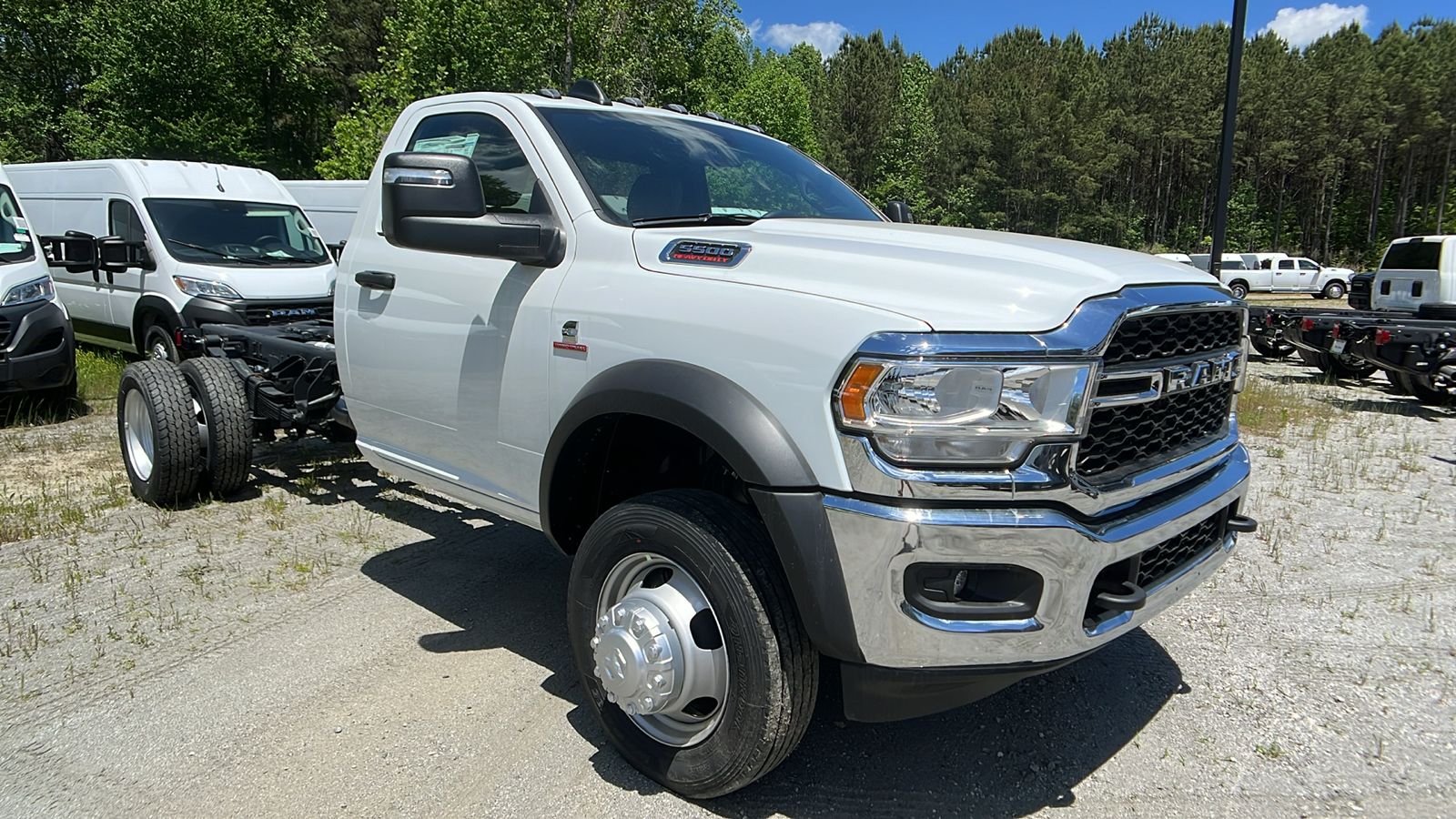 2024 Ram 5500 Chassis Cab Tradesman 3