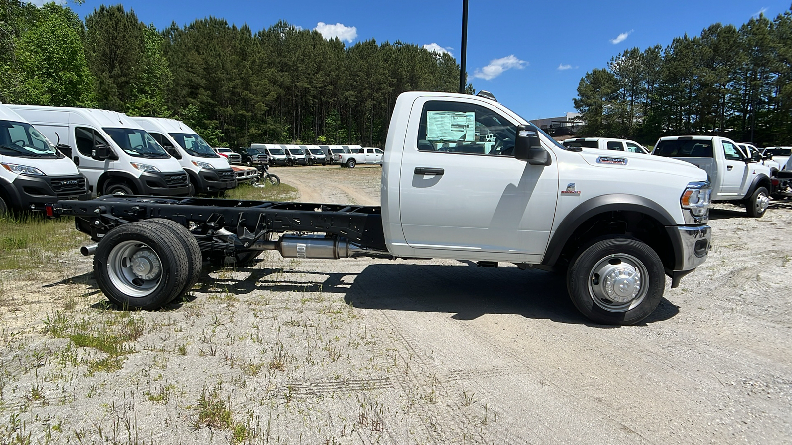 2024 Ram 5500 Chassis Cab Tradesman 4