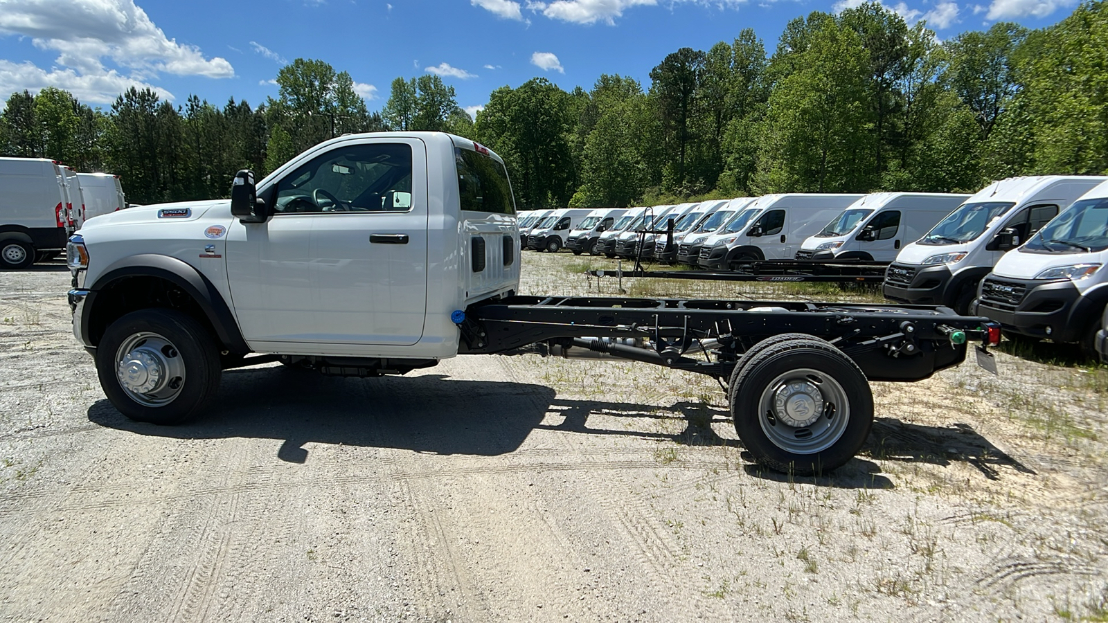 2024 Ram 5500 Chassis Cab Tradesman 8