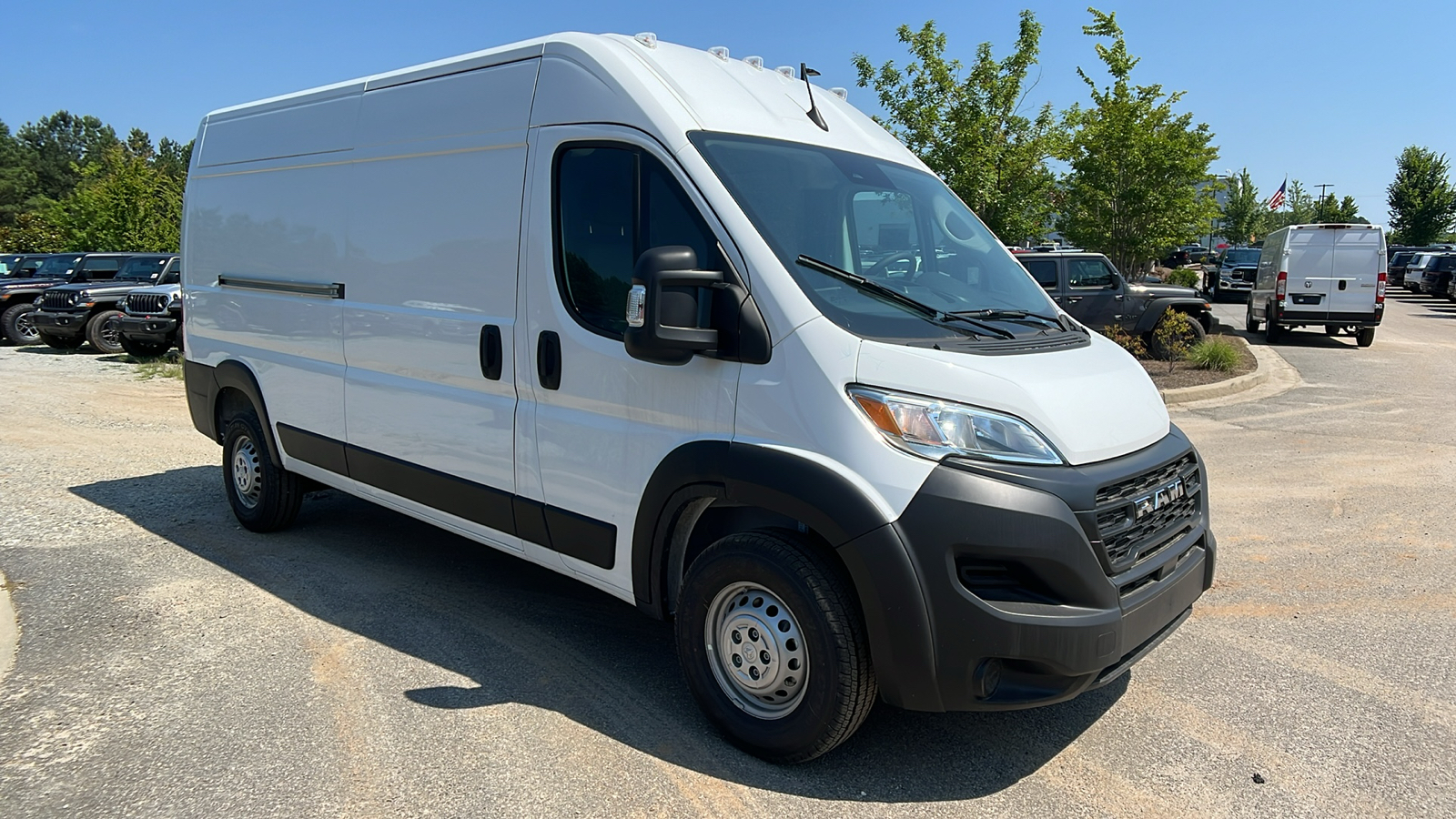 2024 Ram ProMaster Cargo Van Tradesman 3