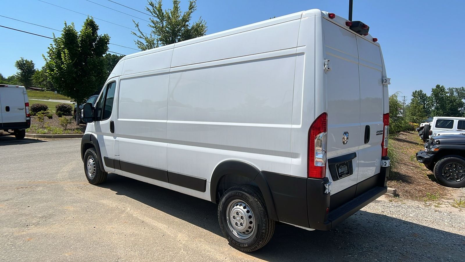 2024 Ram ProMaster Cargo Van Tradesman 7