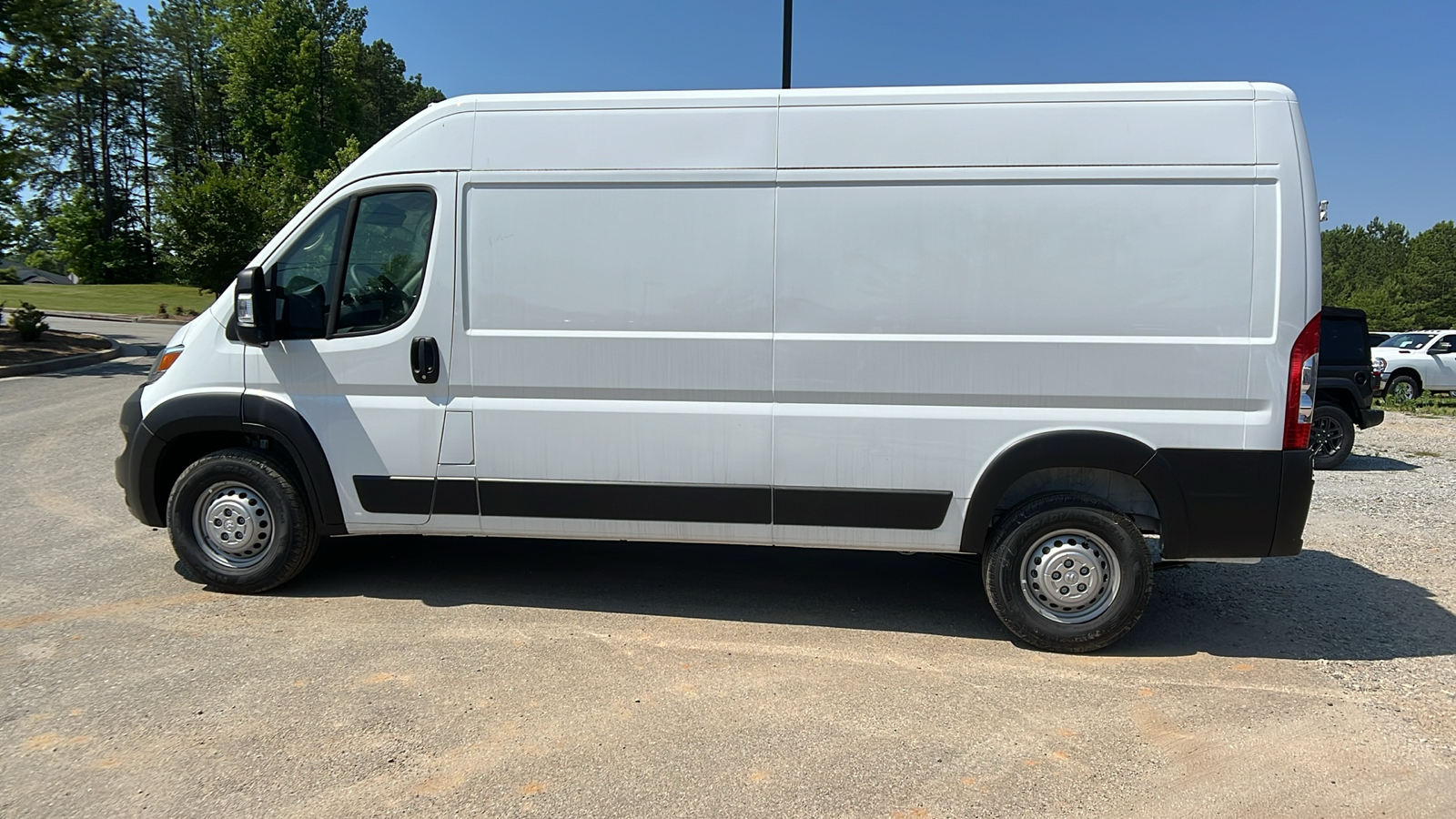 2024 Ram ProMaster Cargo Van Tradesman 8