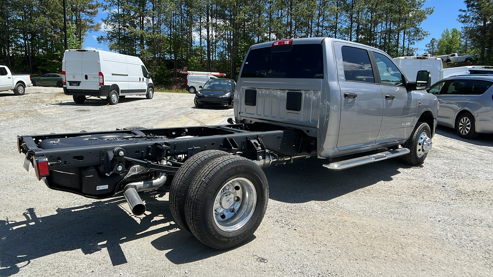 2024 Ram 3500 Chassis Cab SLT 5