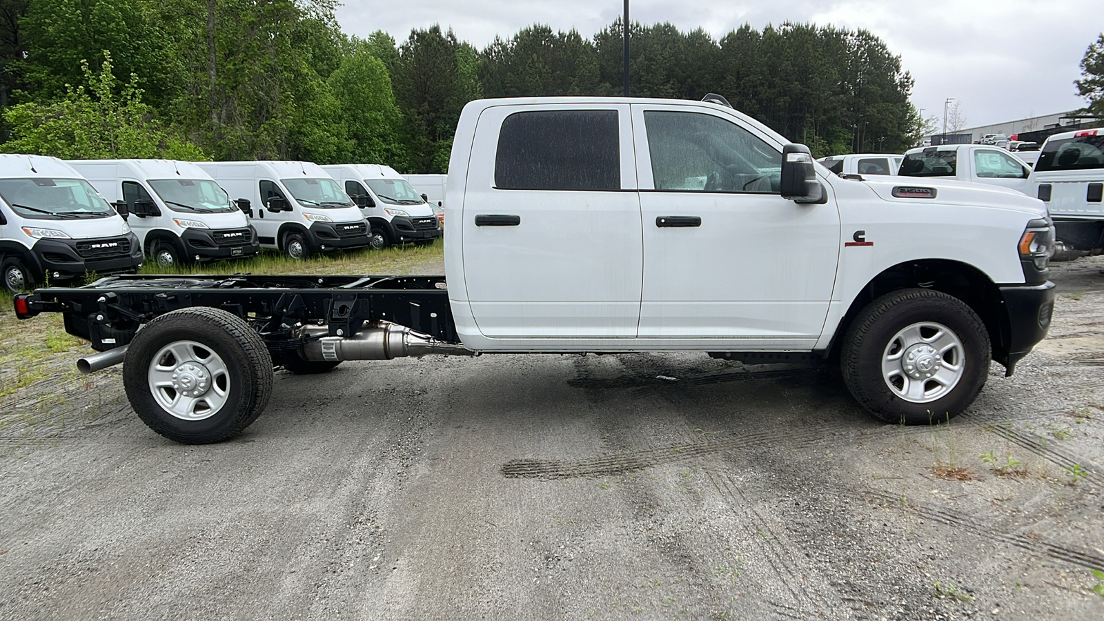 2023 Ram 3500 Chassis Cab Tradesman 4