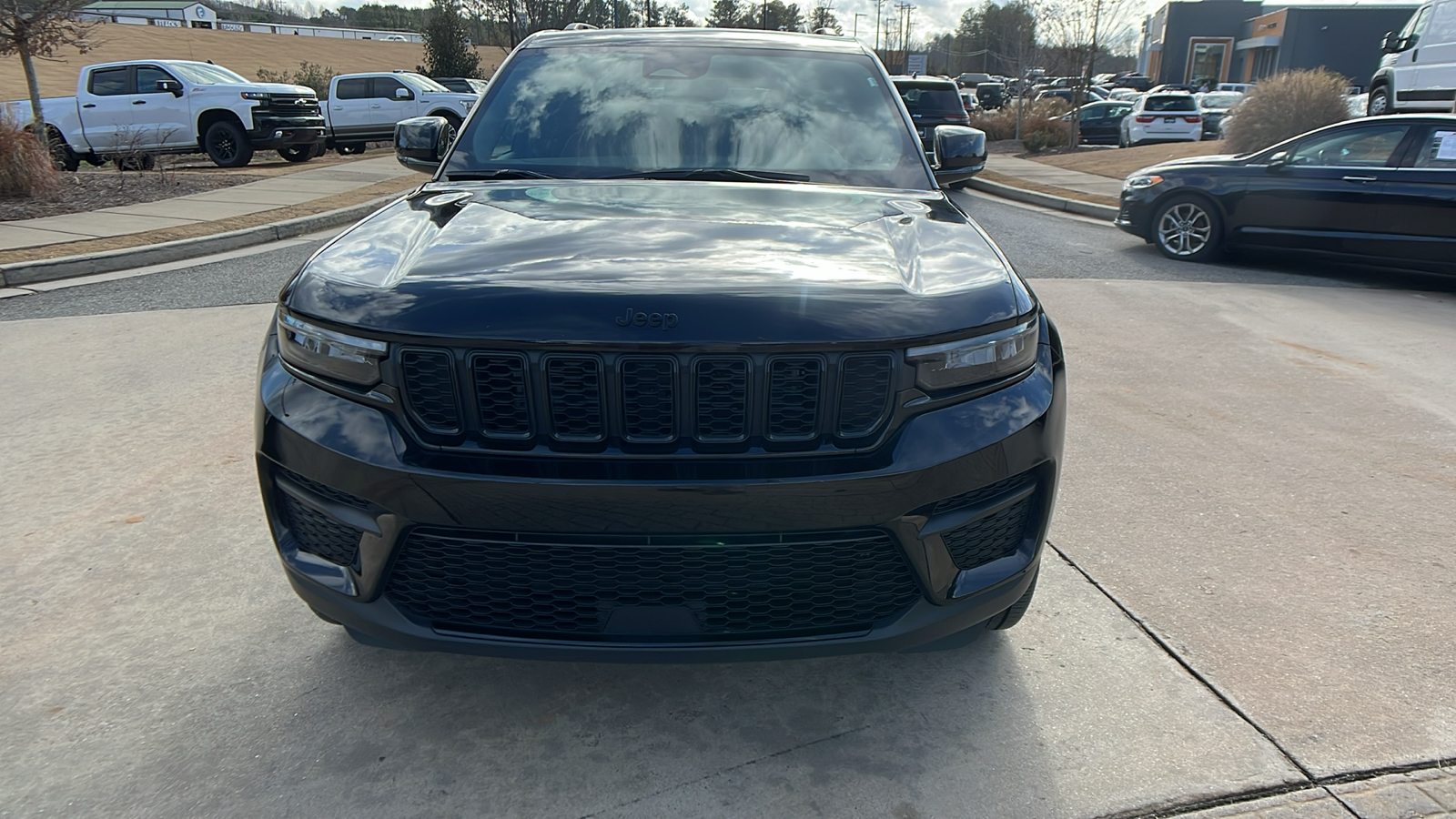 2024 Jeep Grand Cherokee Altitude X 2