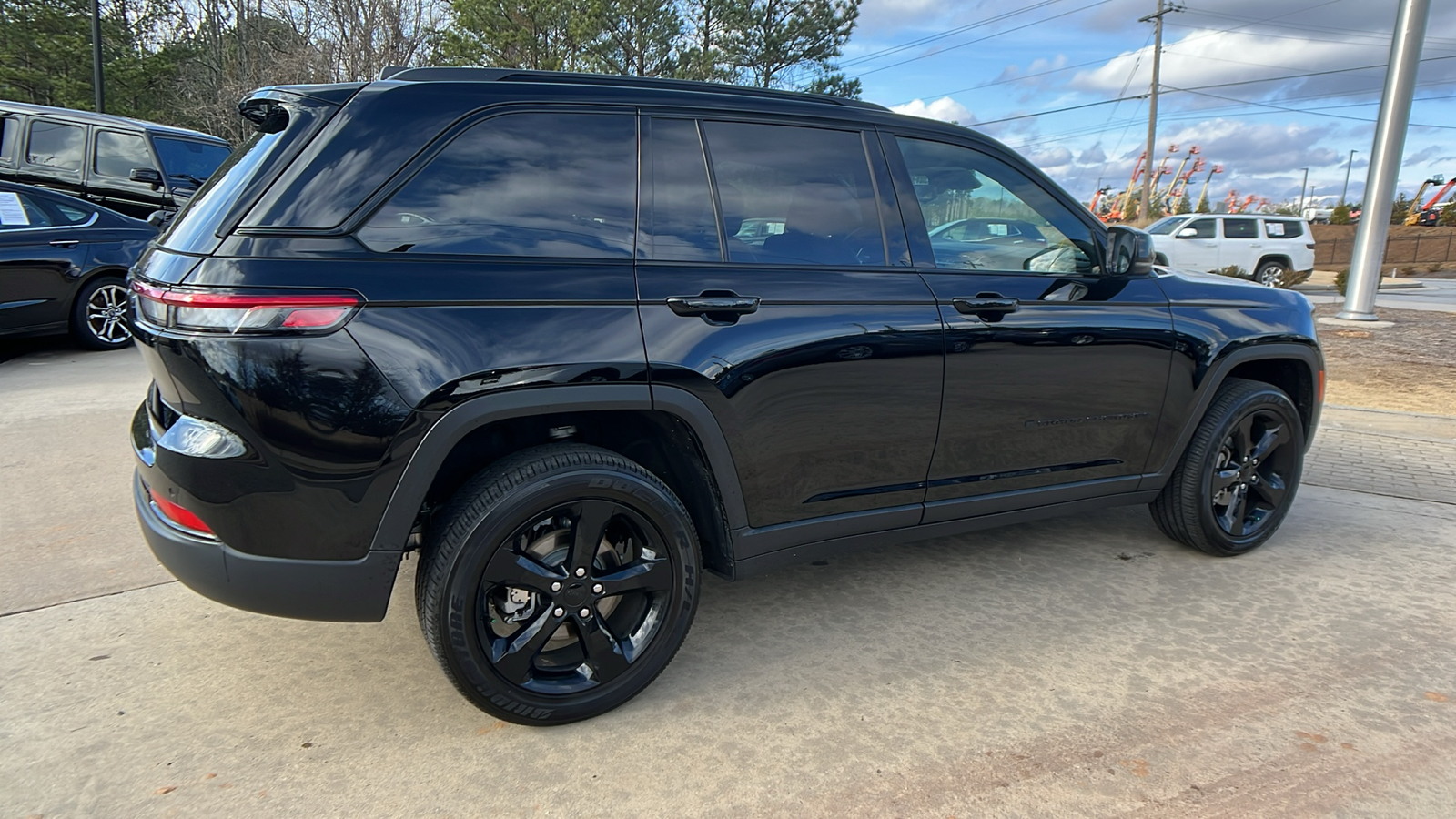 2024 Jeep Grand Cherokee Altitude X 5