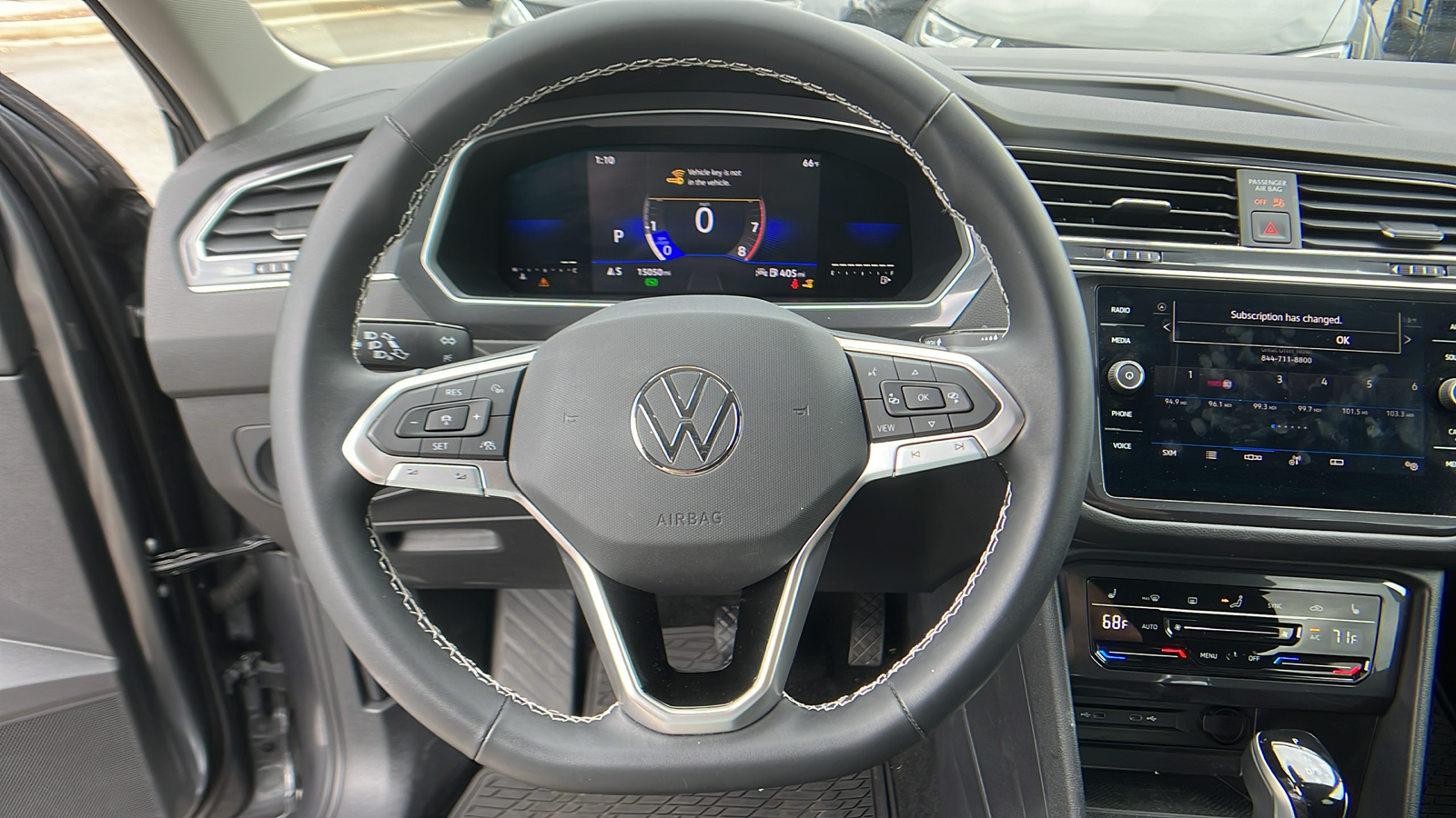 2023 Volkswagen Tiguan SE 21