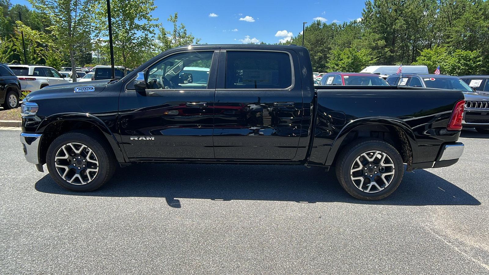 2025 Ram 1500 Laramie 8