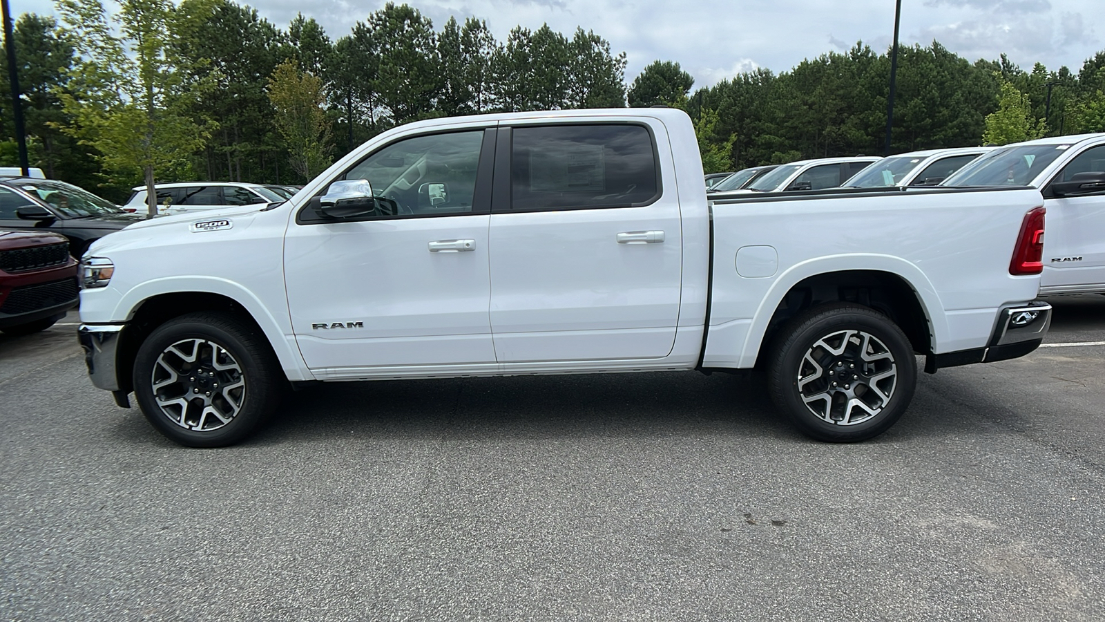 2025 Ram 1500 Laramie 8