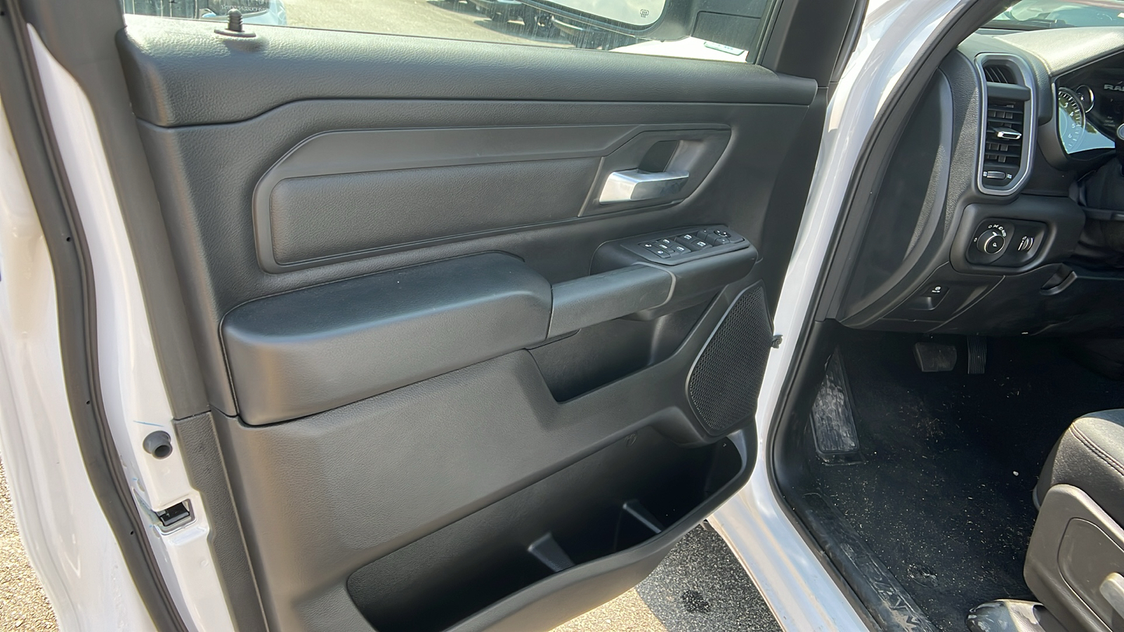 2025 Ram 1500 Tradesman 12