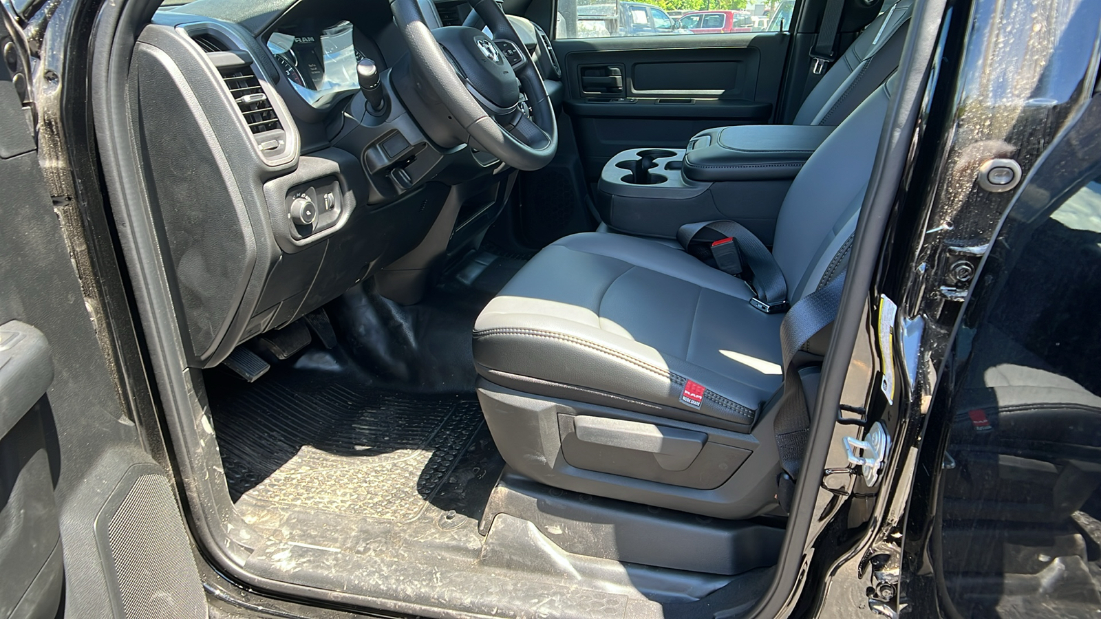 2024 Ram 2500 Tradesman 12