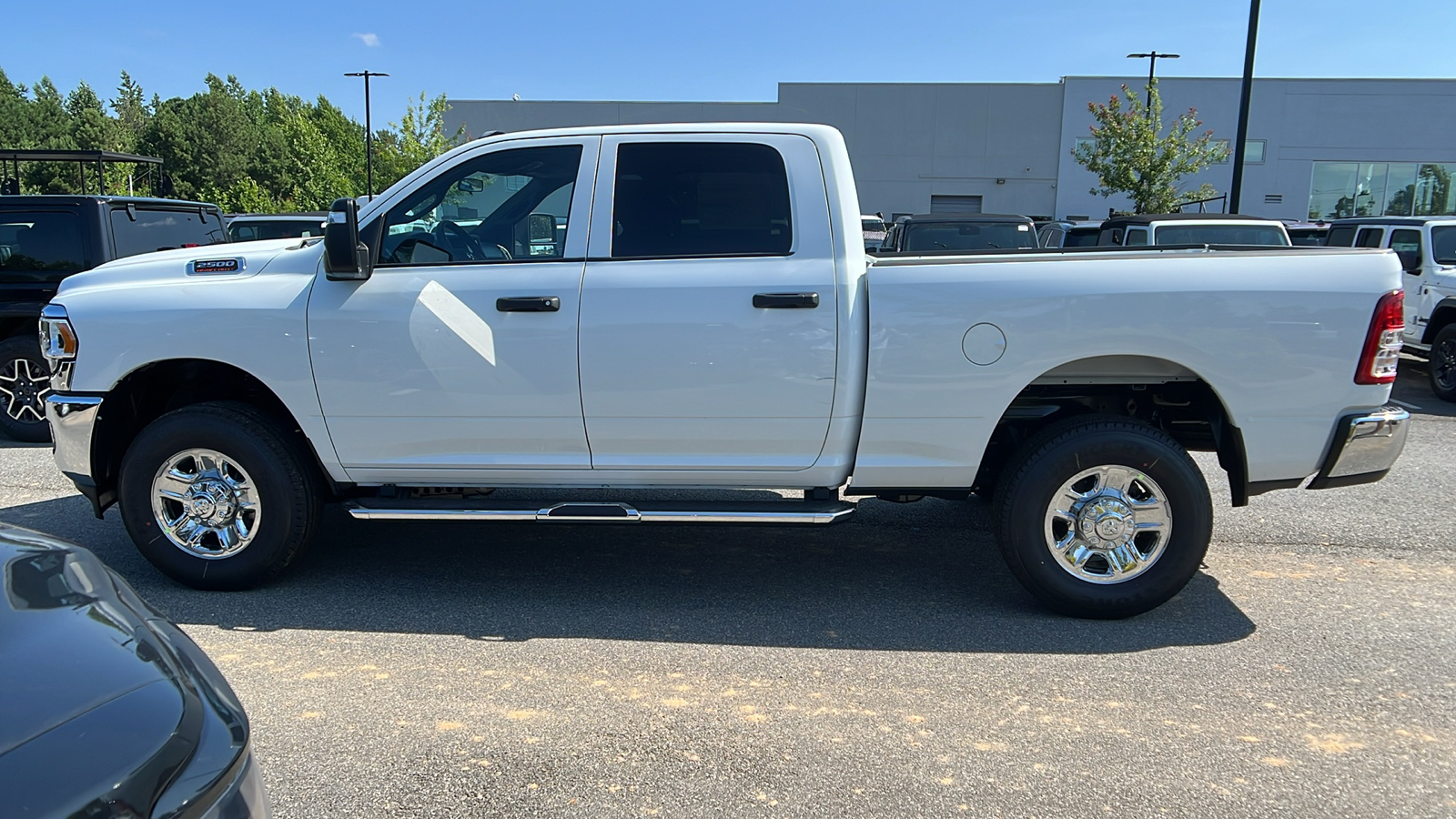 2024 Ram 2500 Tradesman 8