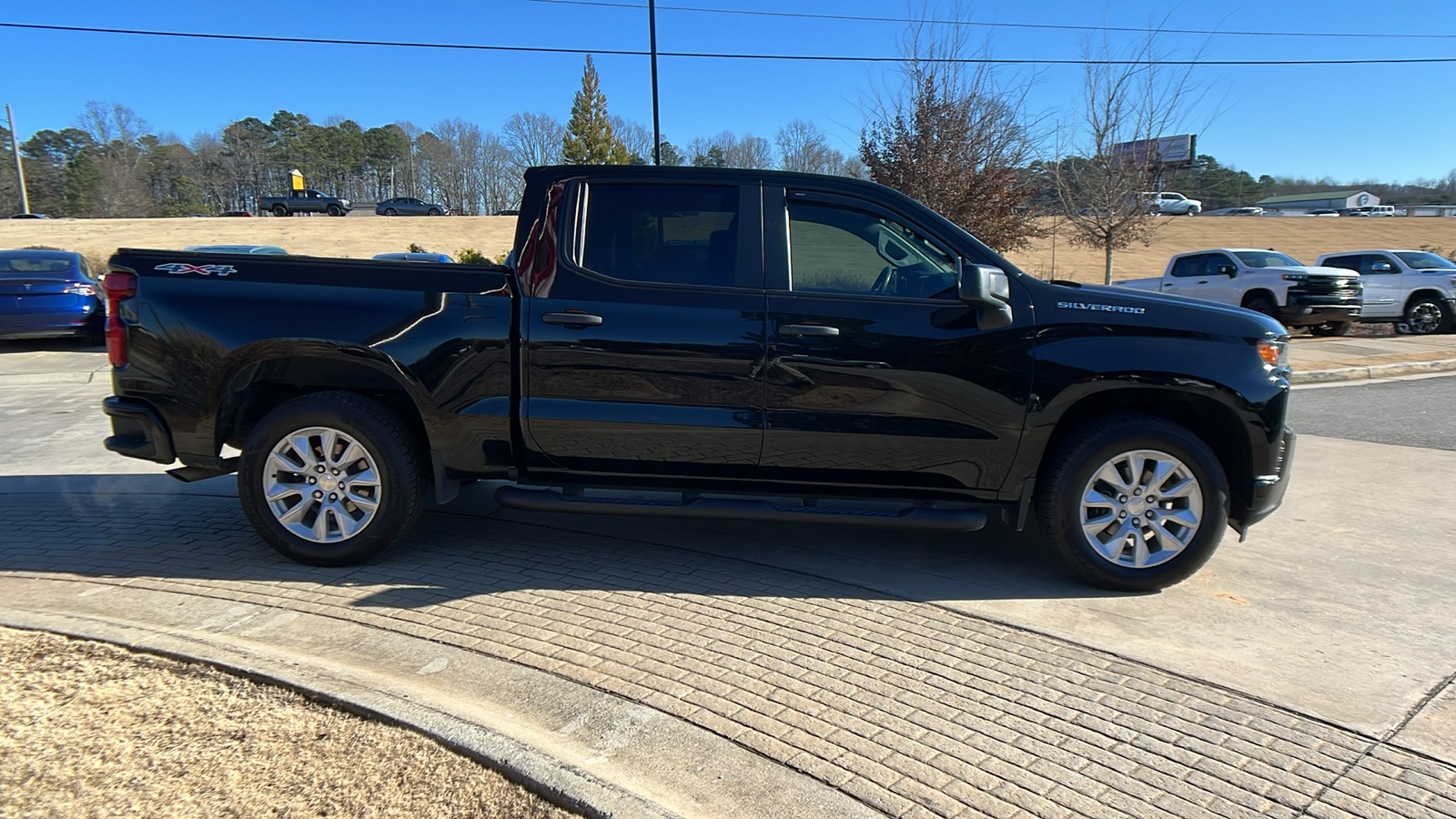 2022 Chevrolet Silverado 1500 LTD Custom 4