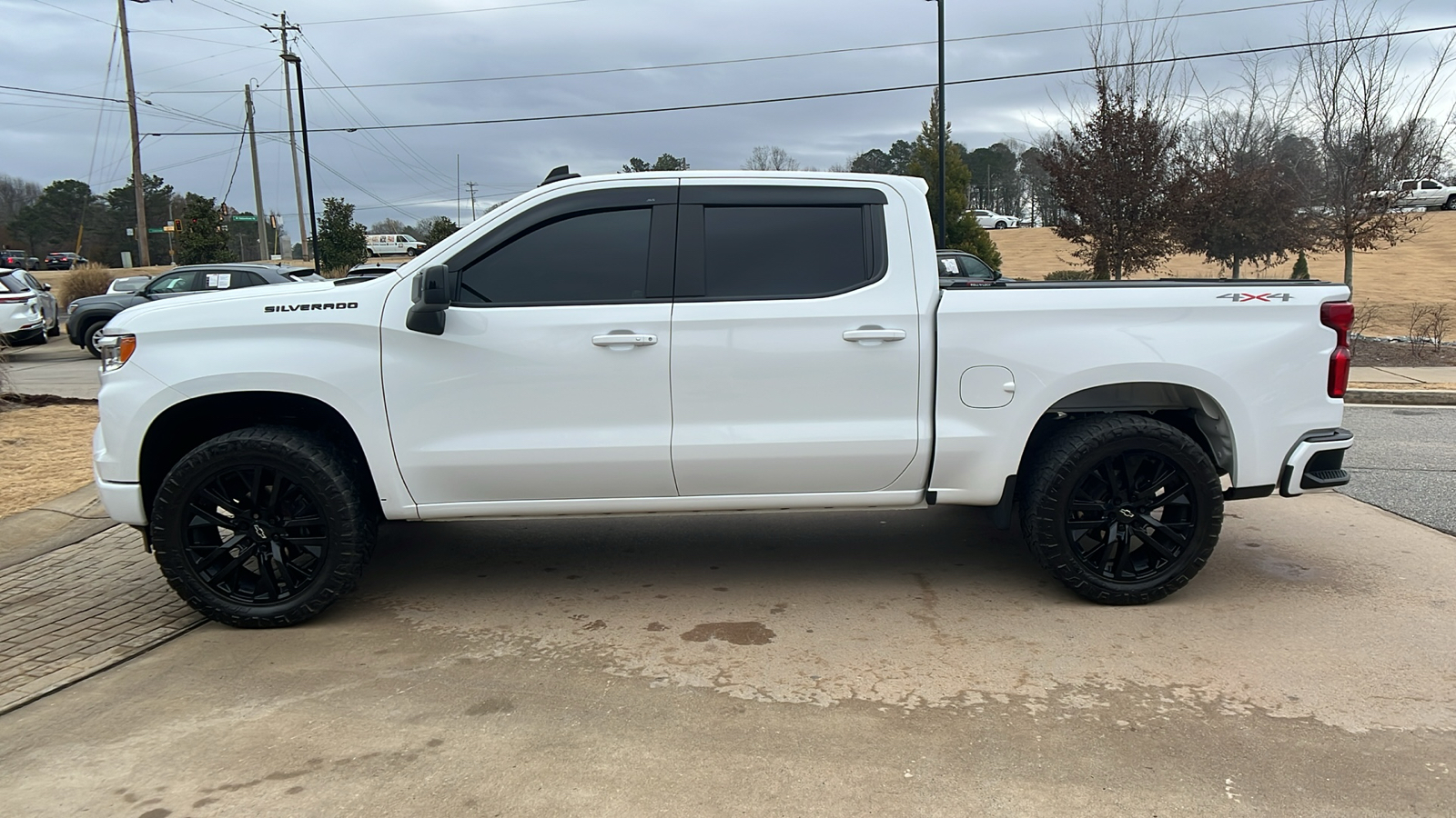 2022 Chevrolet Silverado 1500 RST 8