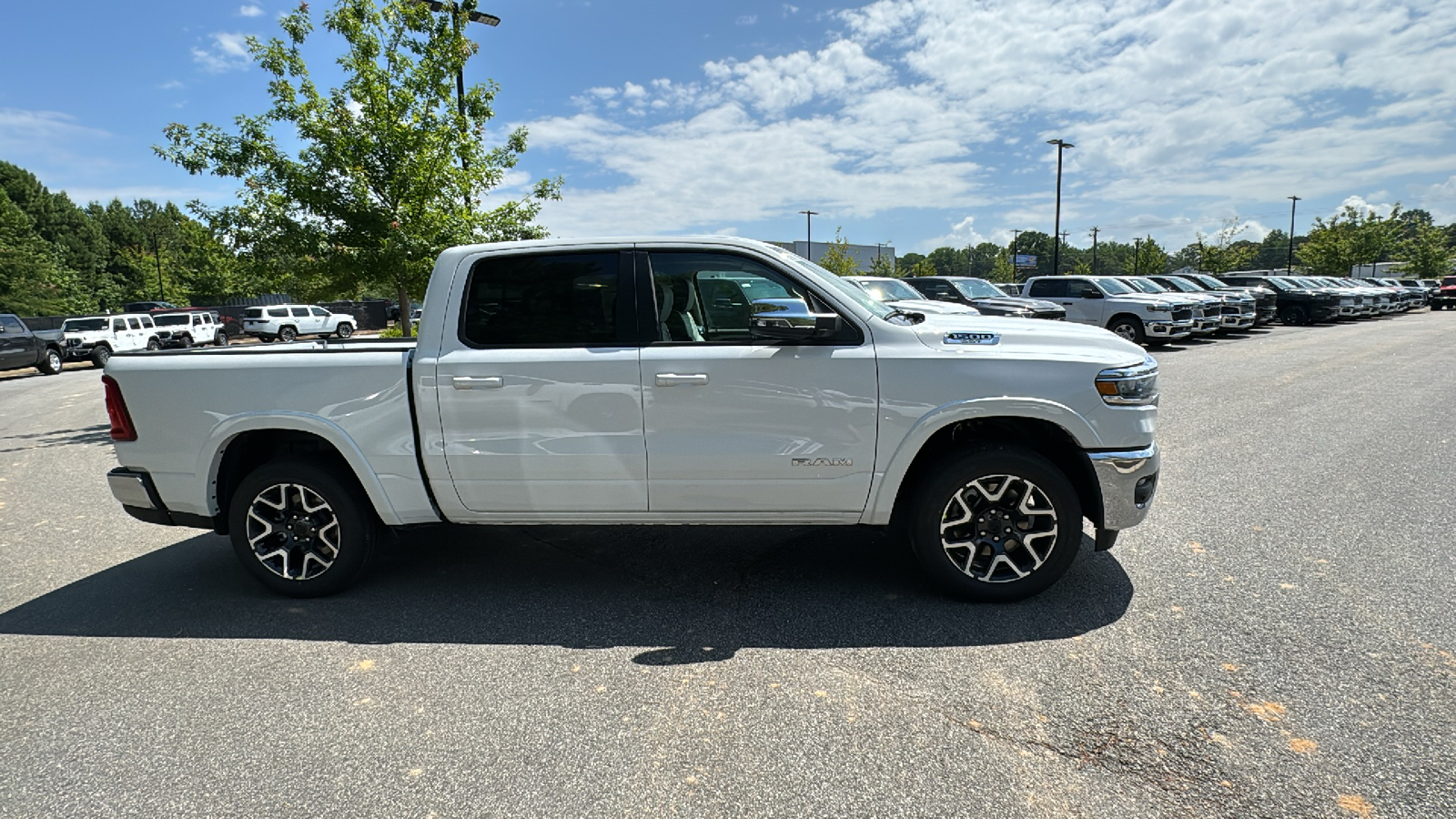 2025 Ram 1500 Laramie 4