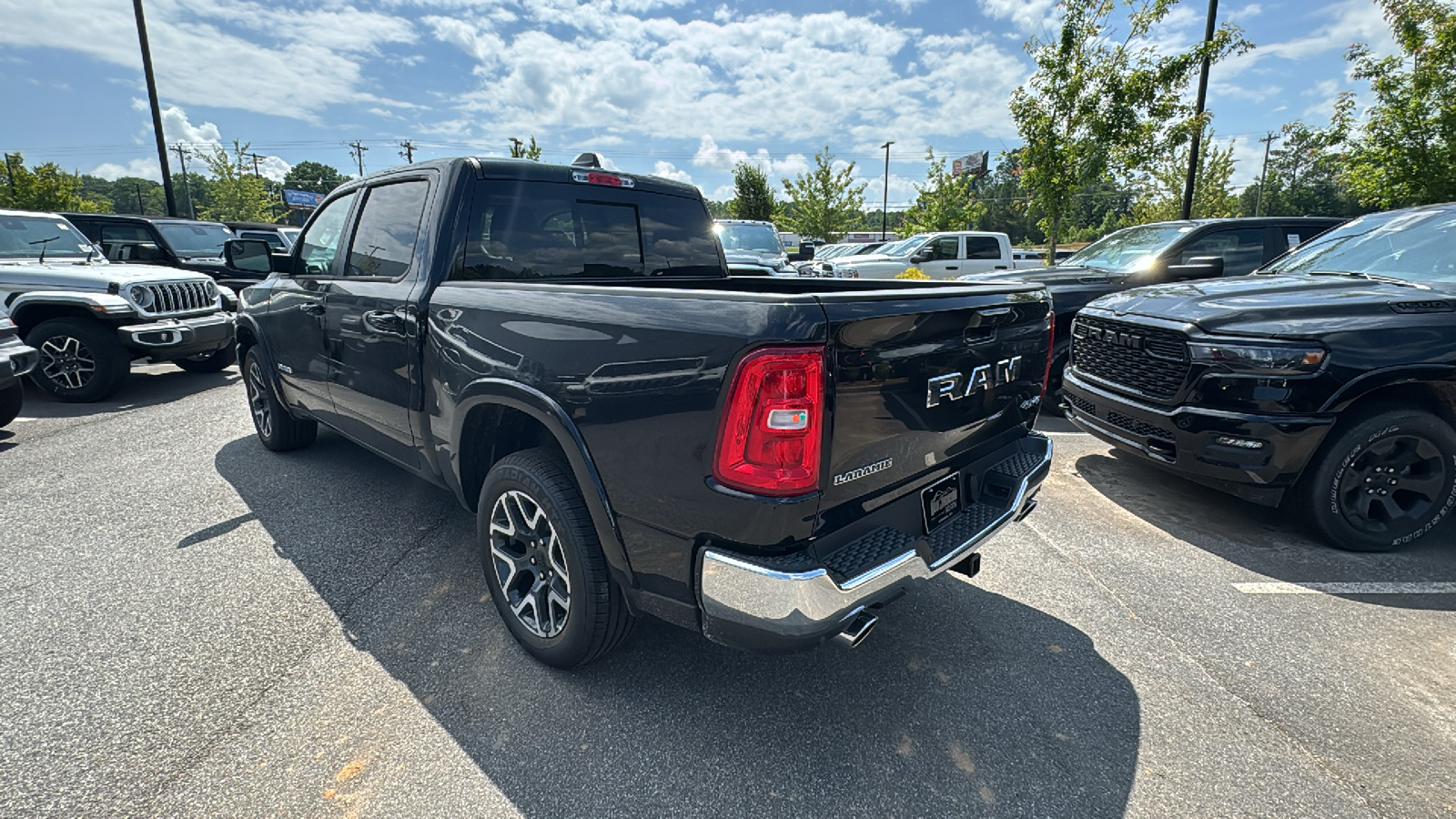 2025 Ram 1500 Laramie 6