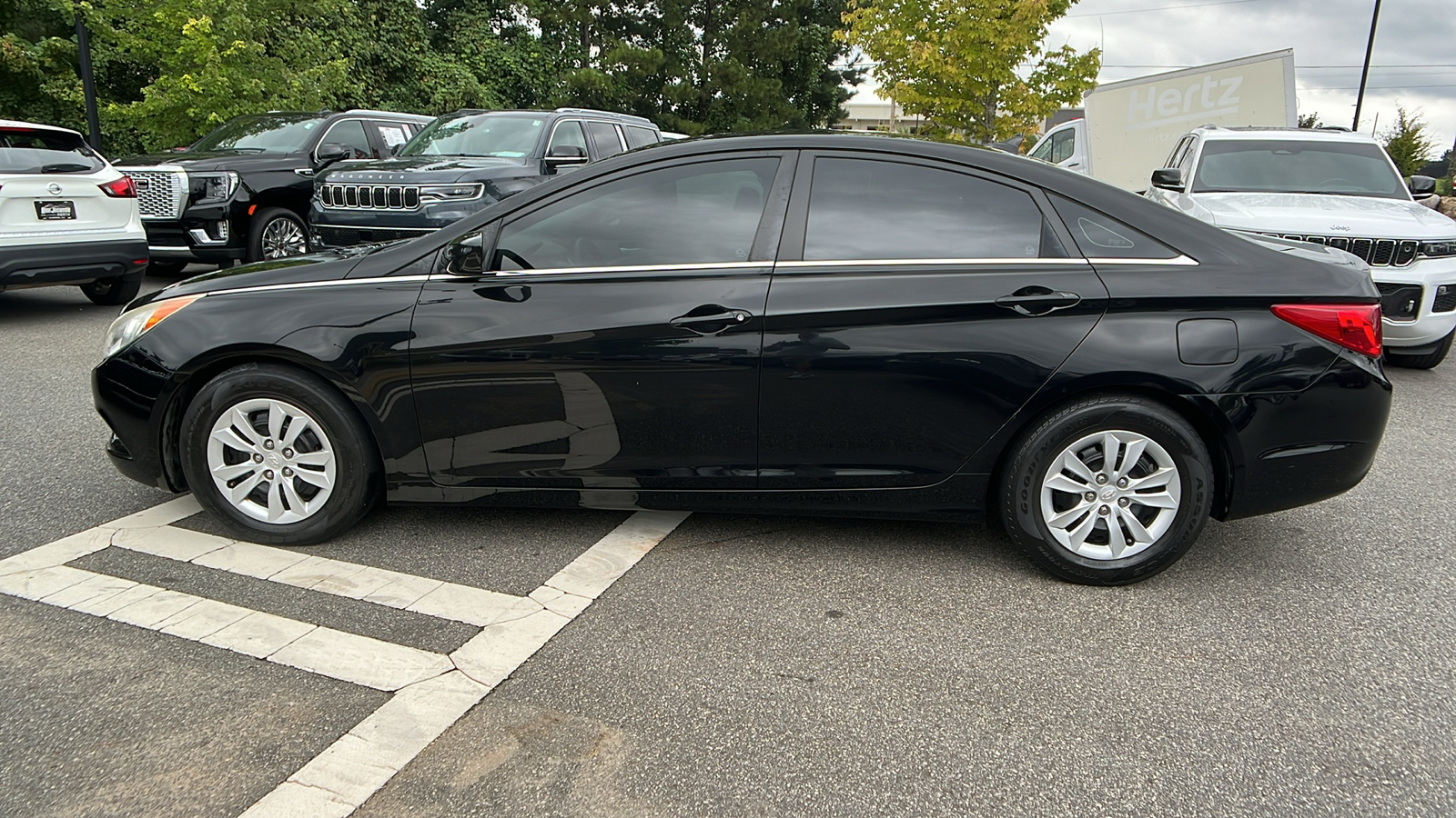 2011 Hyundai Sonata GLS 8