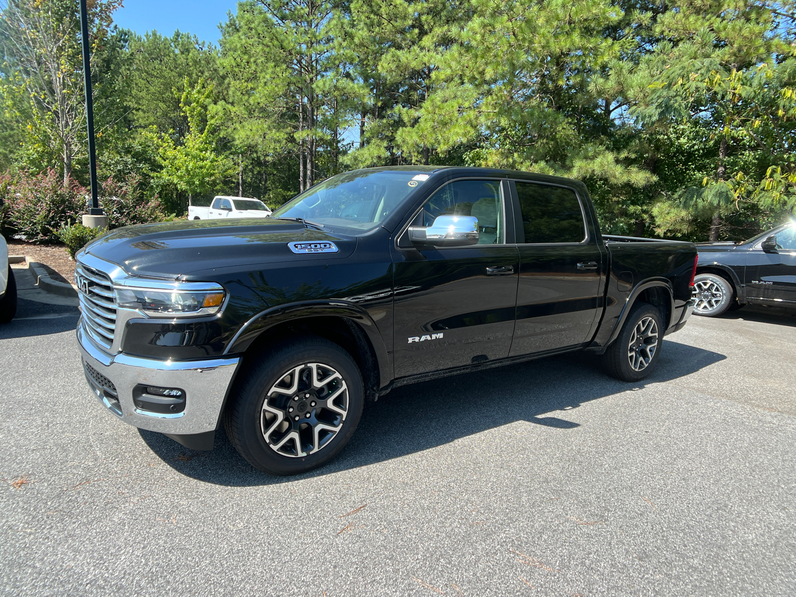 2025 Ram 1500 Laramie 1