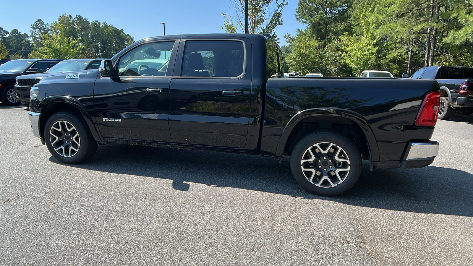 2025 Ram 1500 Laramie 8