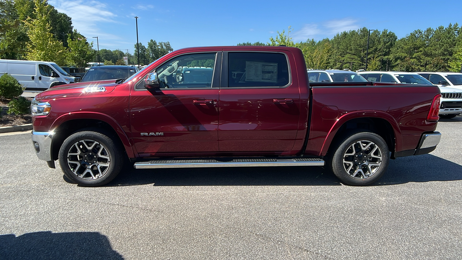 2025 Ram 1500 Laramie 8