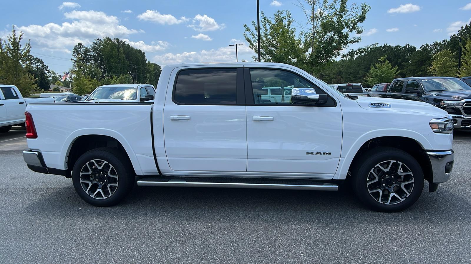 2025 Ram 1500 Laramie 4