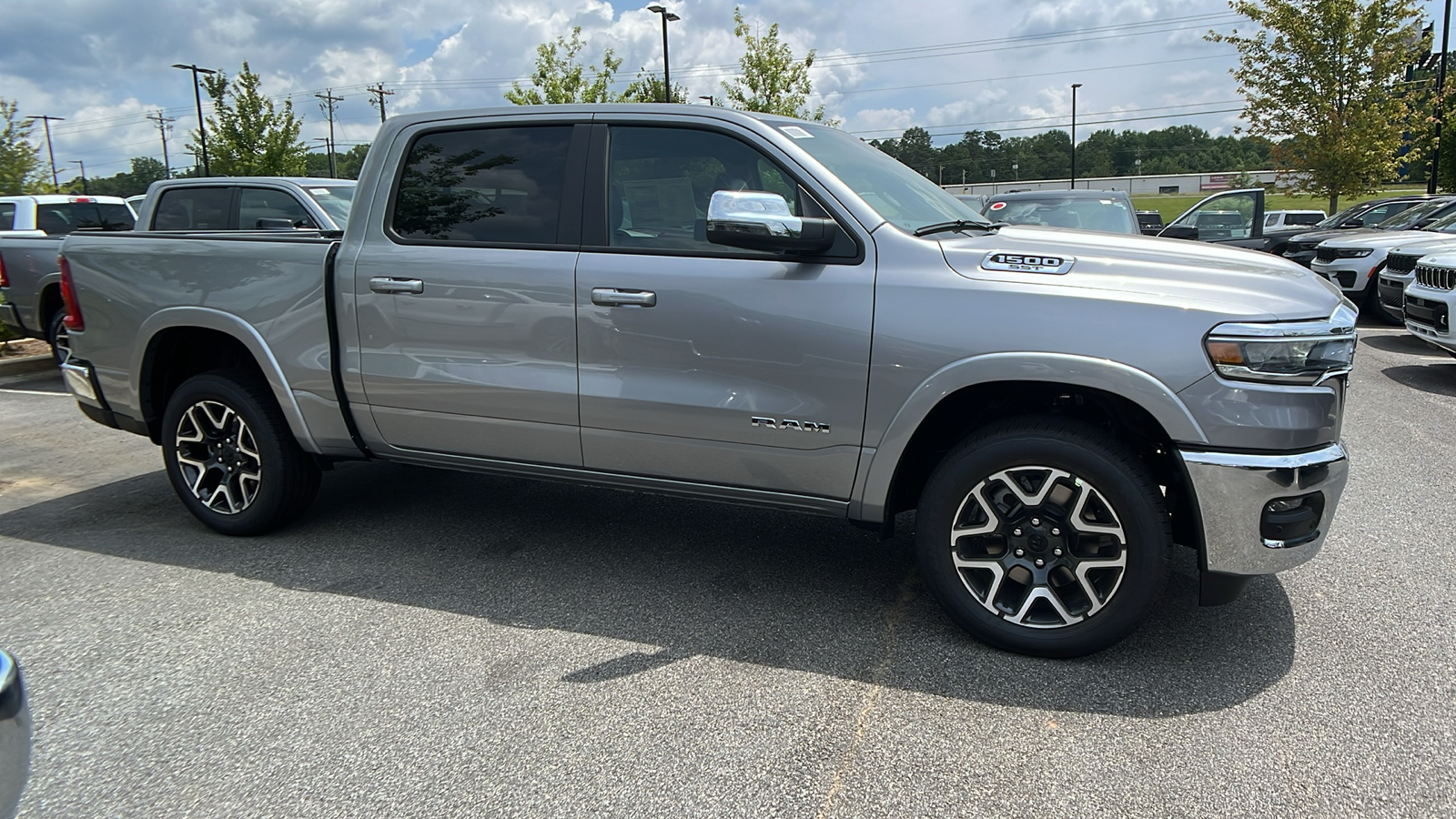 2025 Ram 1500 Laramie 4