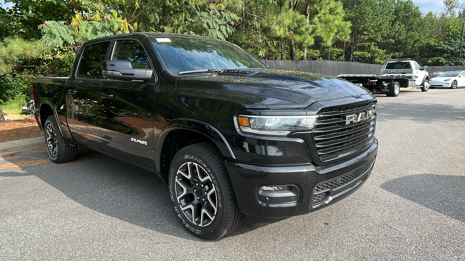 2025 Ram 1500 Laramie 3