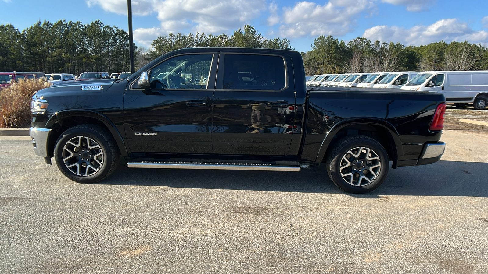 2025 Ram 1500 Laramie 8