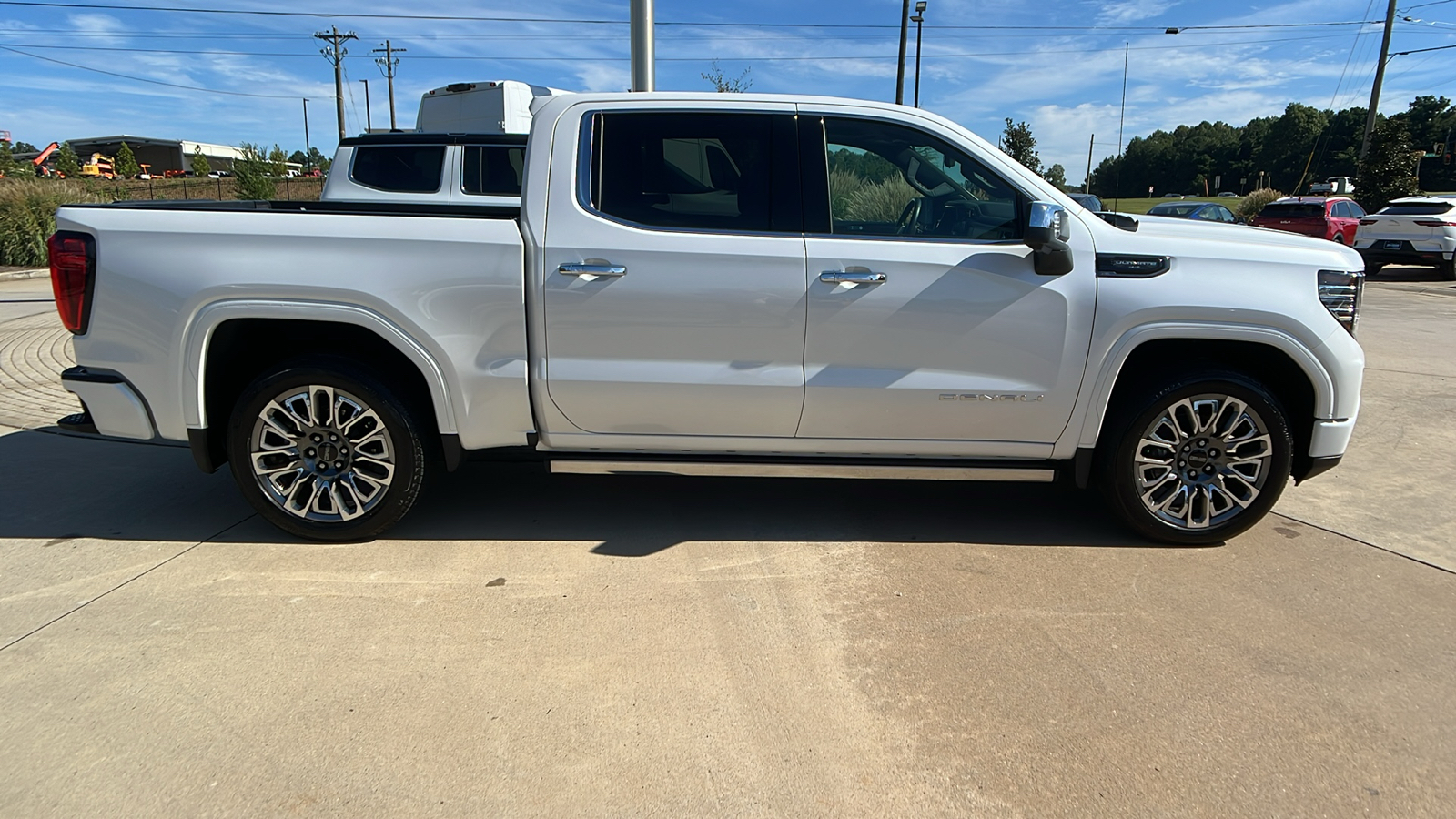 2023 GMC Sierra 1500 Denali Ultimate 4