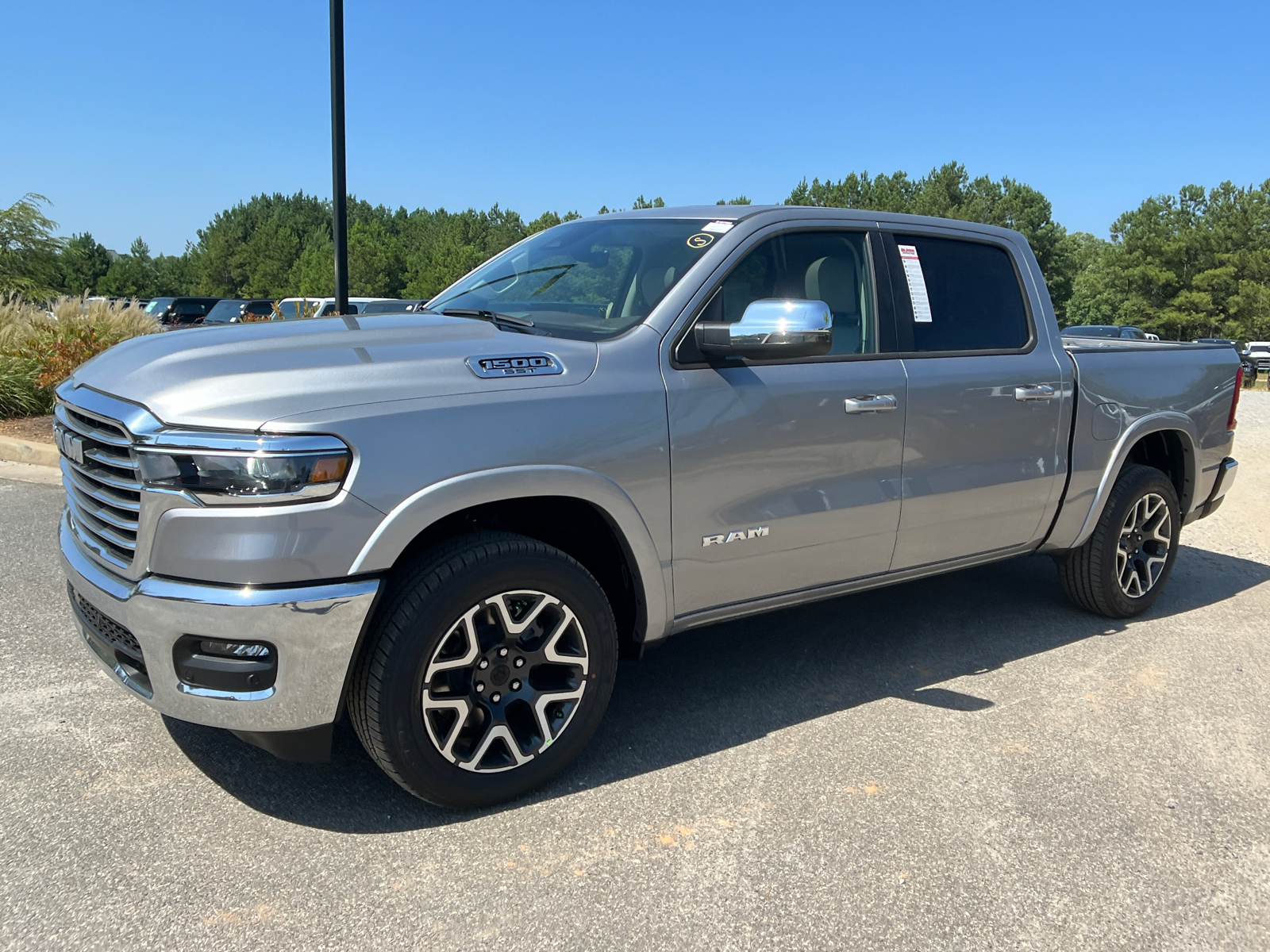 2025 Ram 1500 Laramie 1