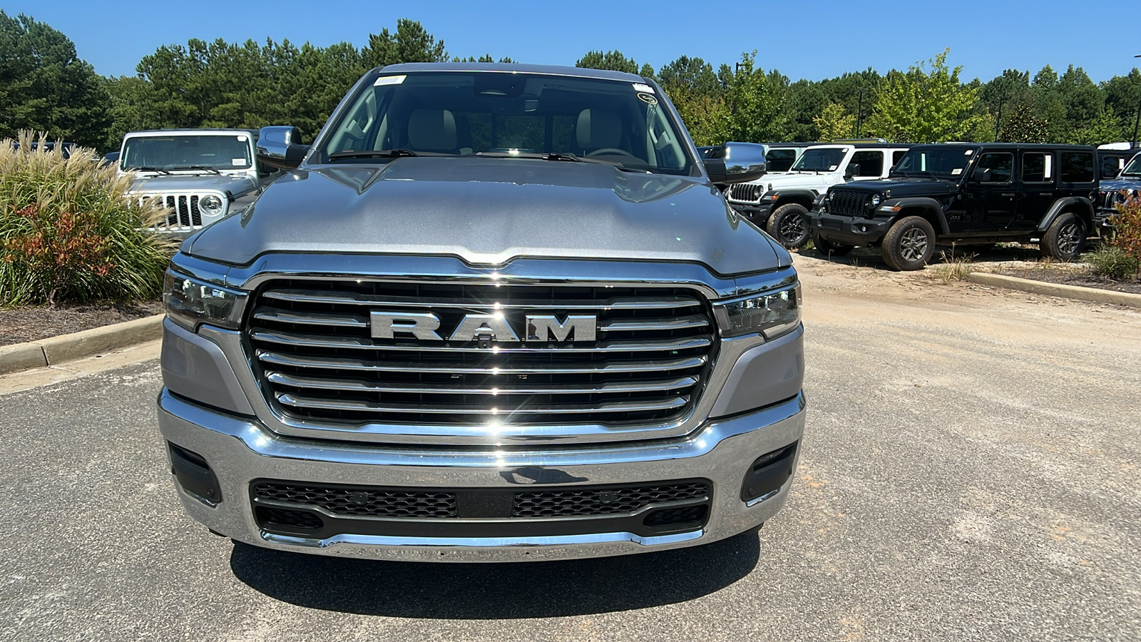 2025 Ram 1500 Laramie 2