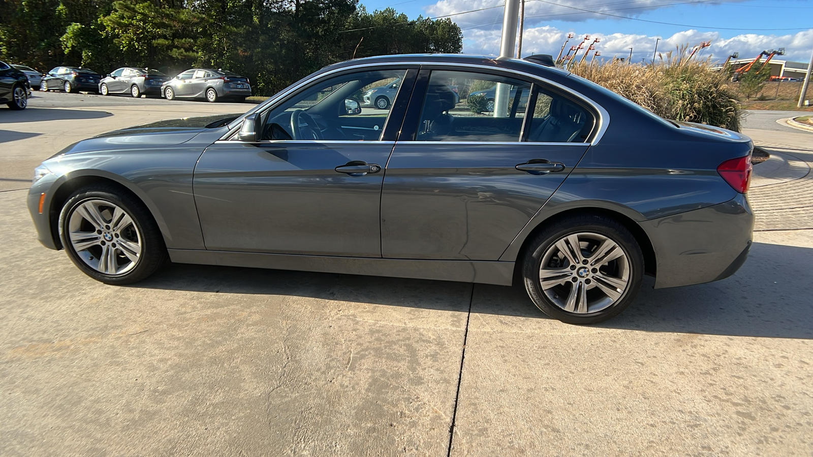 2018 BMW 3 Series 330i 8