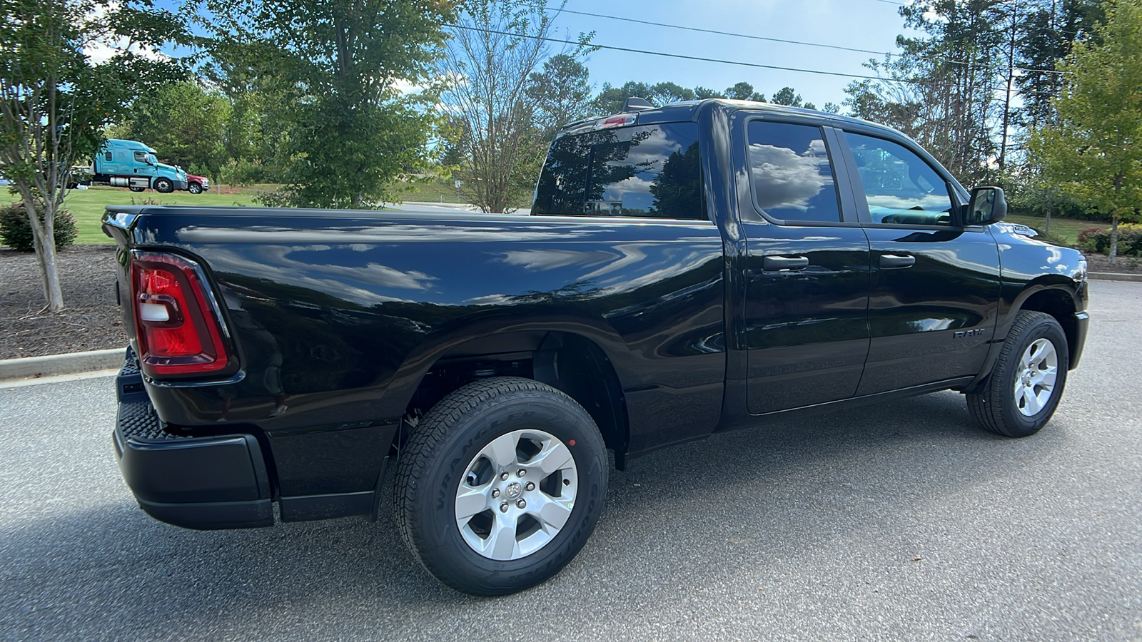 2025 Ram 1500 Tradesman 5