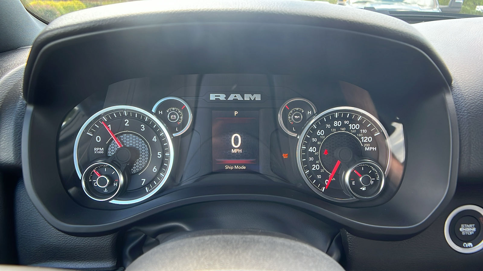 2025 Ram 1500 Tradesman 19