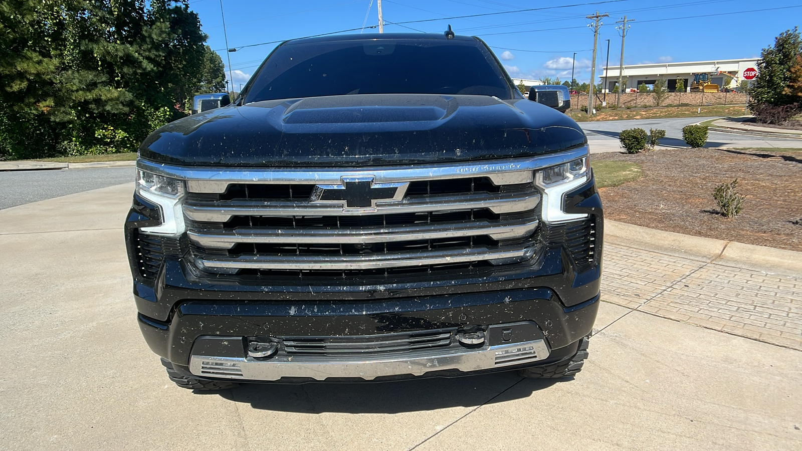 2023 Chevrolet Silverado 1500 High Country 2