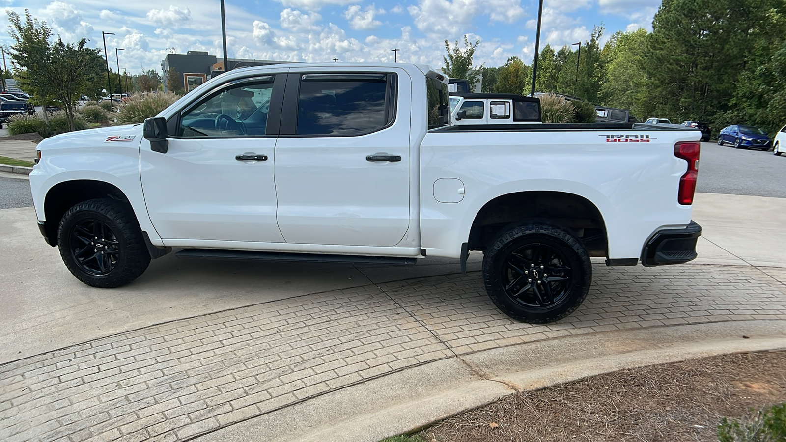 2020 Chevrolet Silverado 1500 LT Trail Boss 8