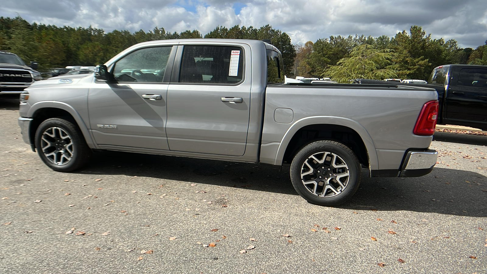 2025 Ram 1500 Laramie 8