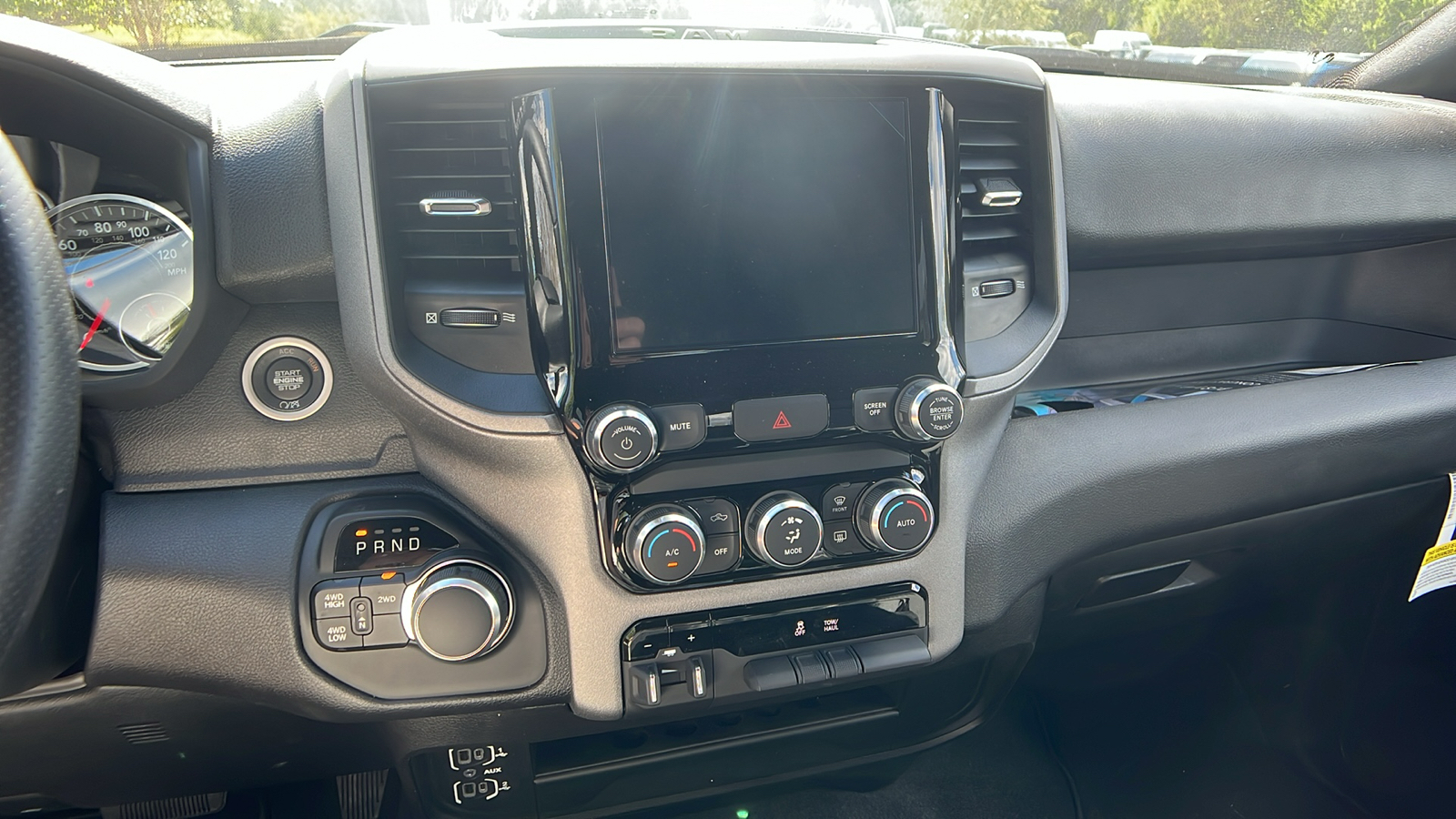 2024 Ram 2500 Tradesman 21