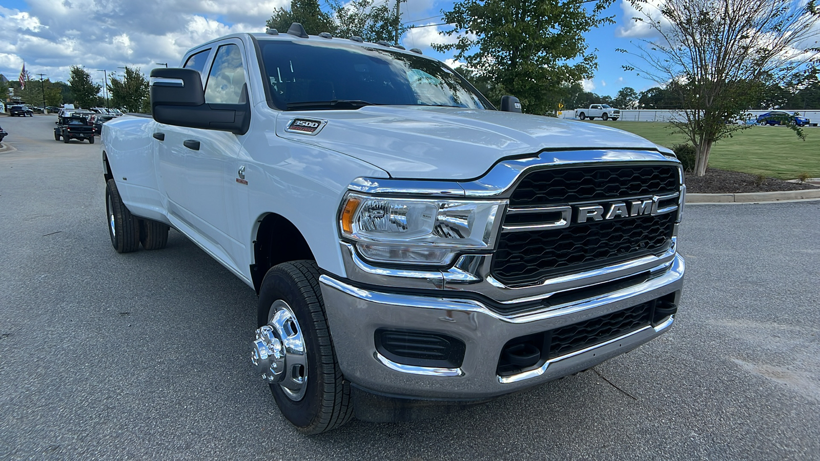 2024 Ram 3500 Tradesman 3