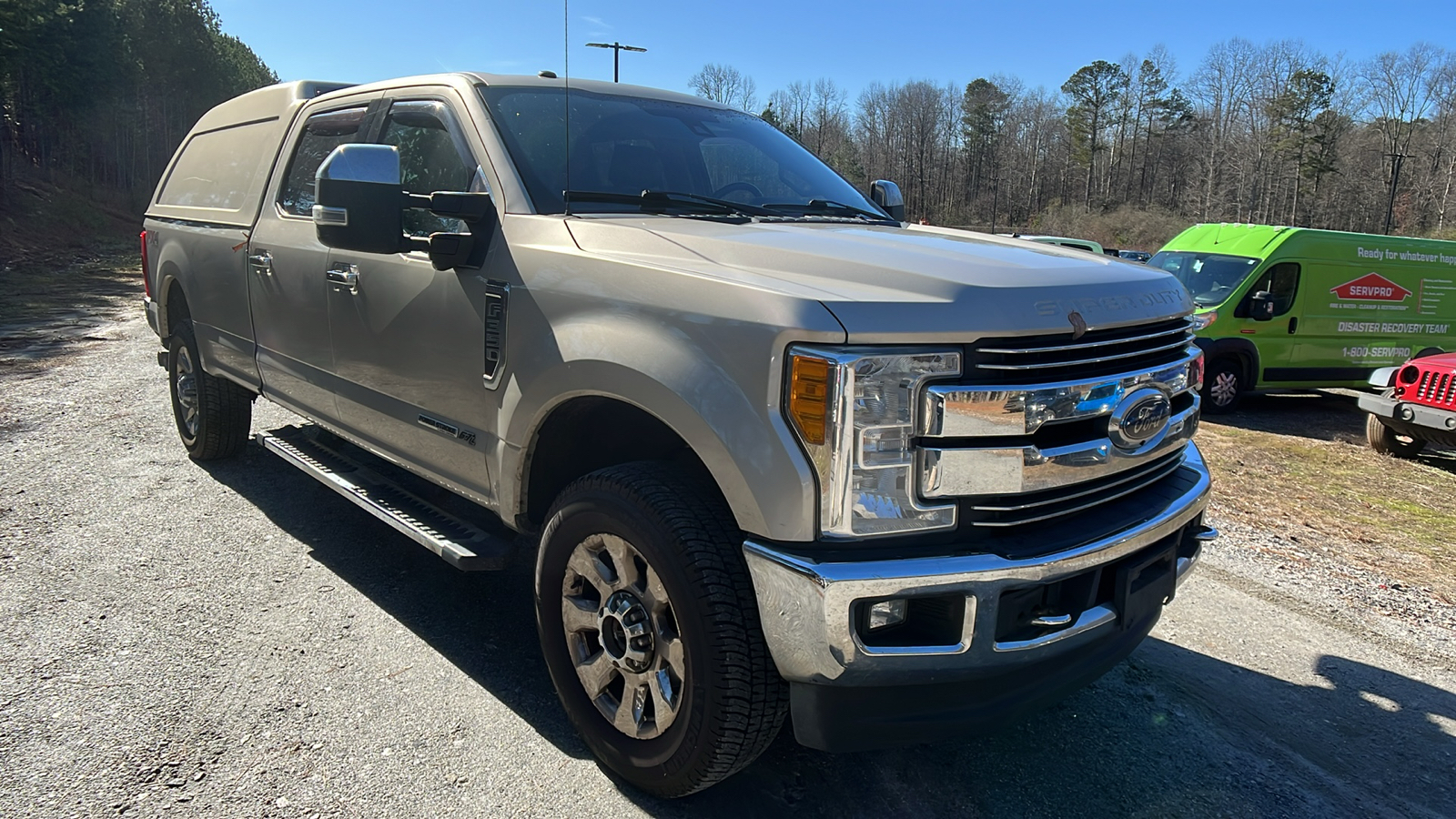 2017 Ford Super Duty F-350 SRW  3