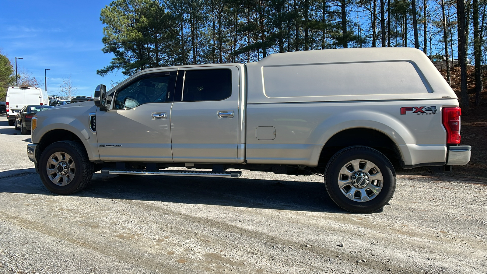 2017 Ford Super Duty F-350 SRW  8