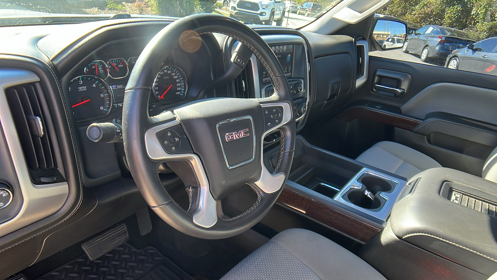 2017 GMC Sierra 1500 SLE 19