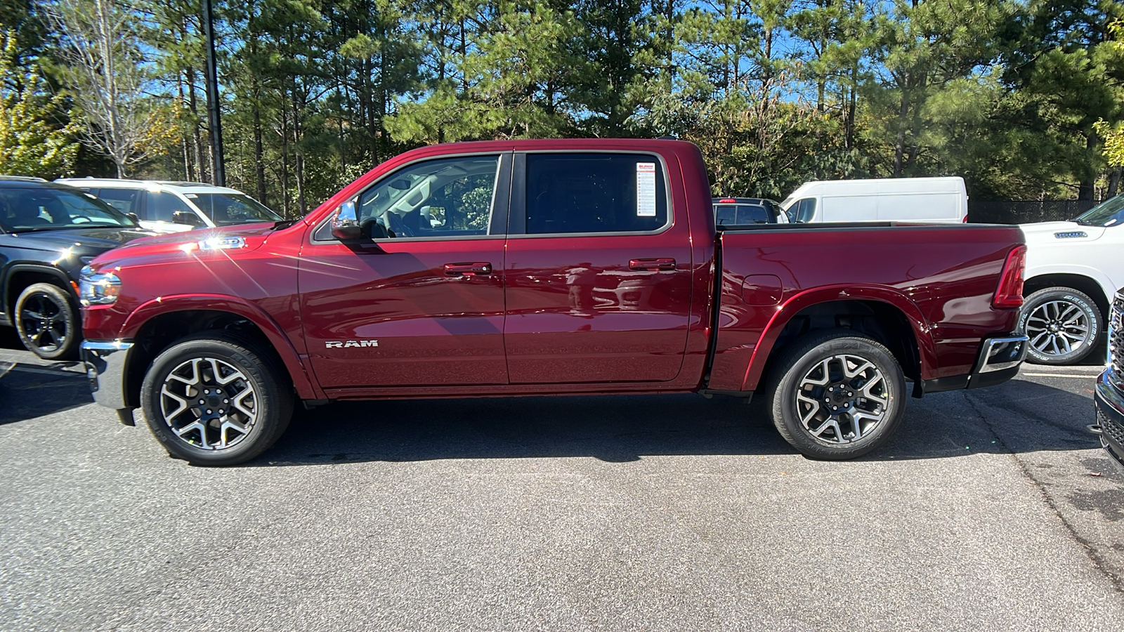 2025 Ram 1500 Laramie 8