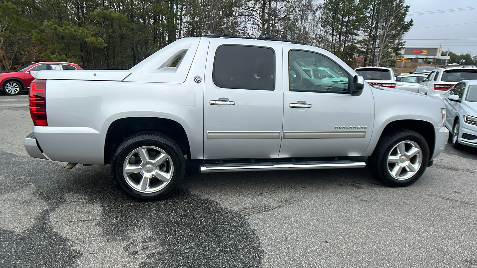 2013 Chevrolet Avalanche LT 4