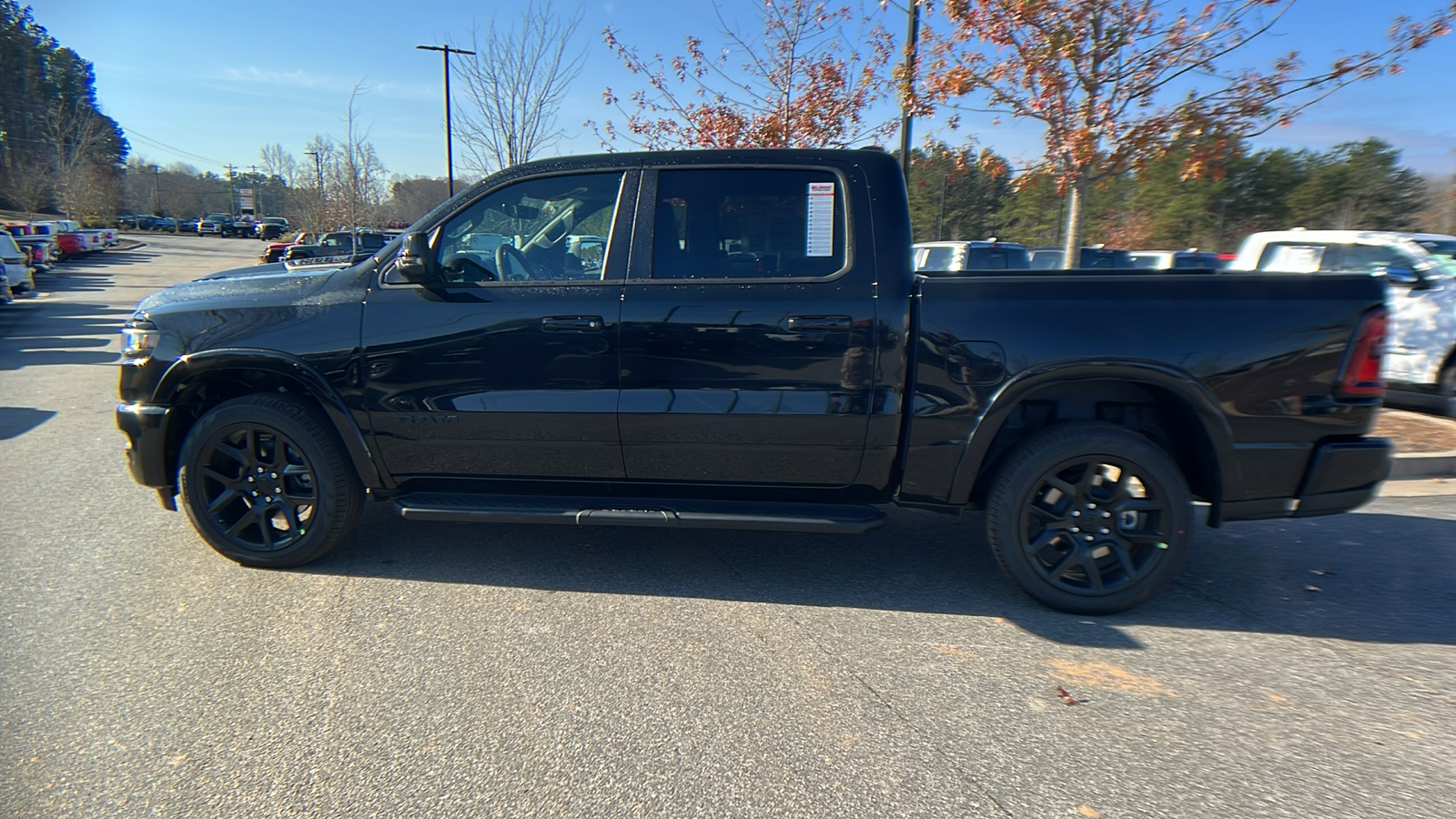 2025 Ram 1500 Laramie 8